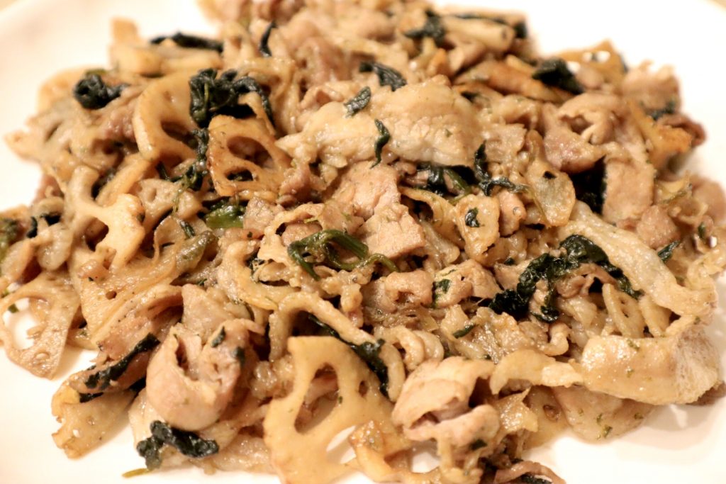 らでぃっしゅぼーやおためしセットの食材で作った豚肉とレンコンのオイスターソース炒め