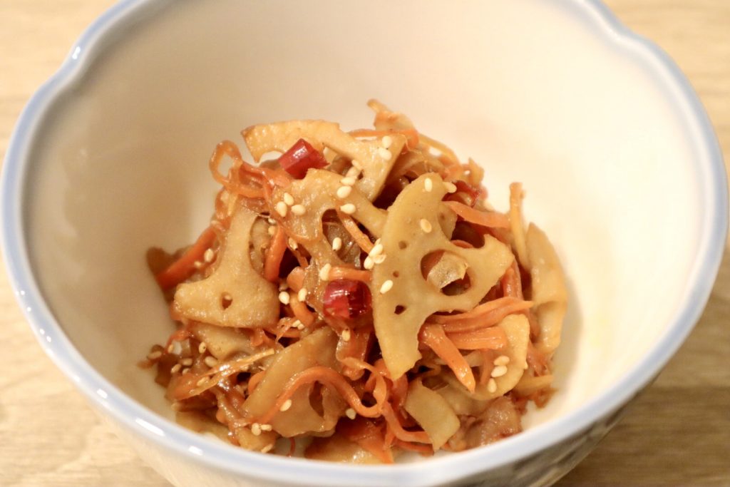 らでぃっしゅぼーやおためしセットの食材で作ったにんじんとレンコンのきんぴら