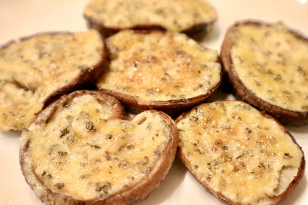 らでぃっしゅぼーやおためしセットの食材で作ったしいたけのバジルガーリックマヨ